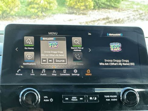 Used 2024 Nissan Armada SL w/ Midnight Edition Package image 12