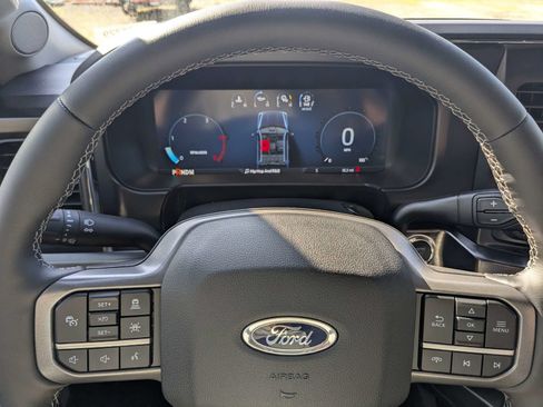 New 2026 Ford F250 Lariat w/ Lariat Ultimate Package AWD/4WD image 24