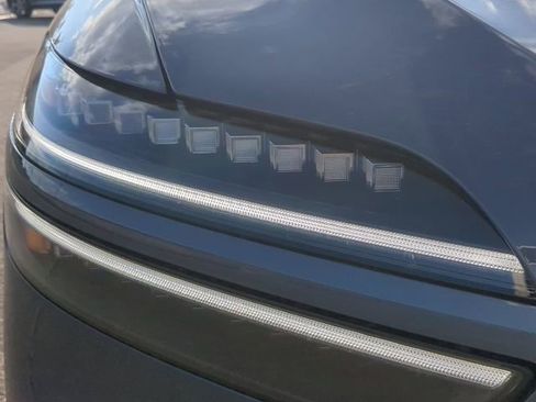 New 2026 Genesis GV70 2.5T Select image 9