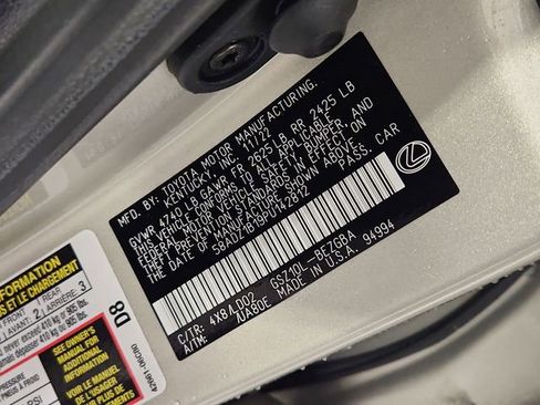 Used 2023 Lexus ES 350 w/ Premium Package image 33