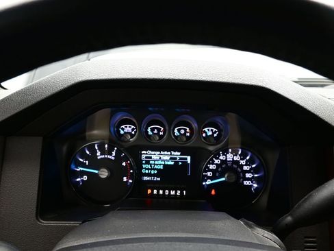 Used 2016 Ford F350 Lariat w/ Lariat Ultimate Package image 18