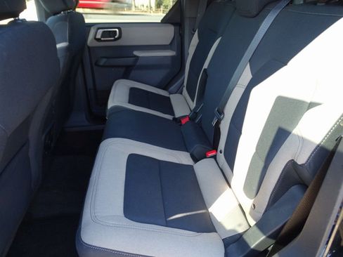 Used 2023 Ford Bronco Big Bend w/ Sasquatch Package image 8