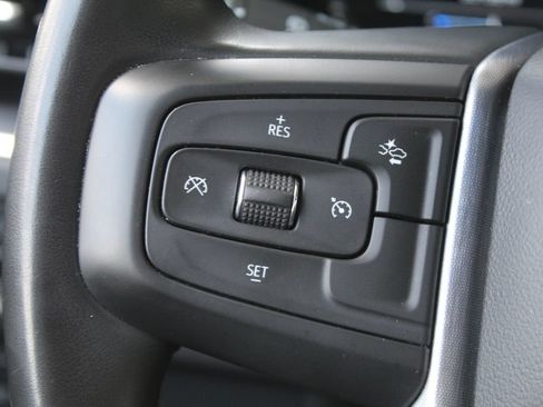Used 2024 GMC Yukon XL SLT RWD image 23