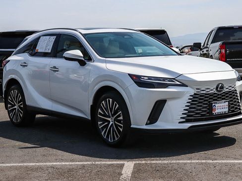 Used 2023 Lexus RX 350 Premium Plus w/ Cold Area Package FWD image 3