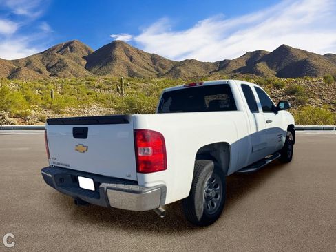 Used 2011 Chevrolet Silverado 1500 LS RWD image 4