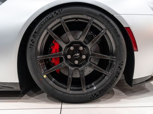 Used 2019 Ford GT image 65