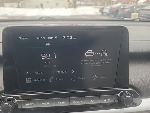 Used 2022 Kia Forte LXS image 11