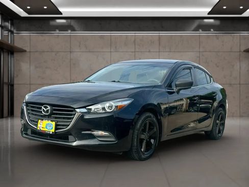 Used 2017 MAZDA MAZDA3 Sport w/ Preferred Equipment Package FWD image 2