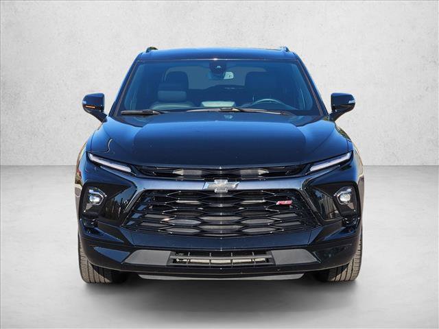 Used 2025 Chevrolet Blazer RS FWD image 2