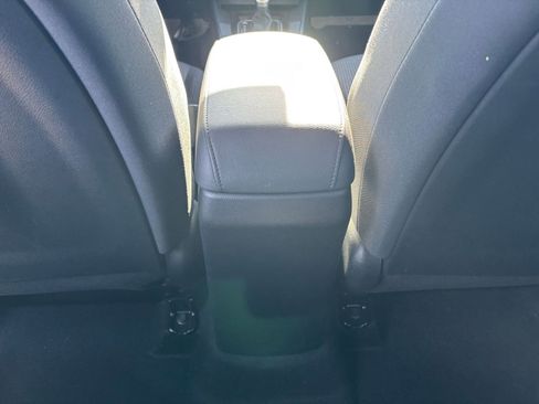 Used 2025 Kia Soul LX w/ LX Technology Package image 24