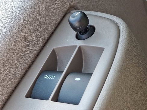 New 2025 GMC Savana 3500 w/ Driver Convenience Package image 19