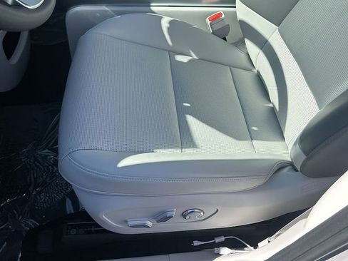 New 2026 Hyundai Ioniq 9 SEL AWD/4WD image 36