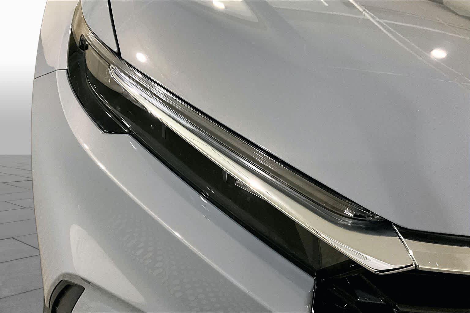 Used 2025 Honda CR-V EX-L image 26