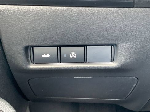 New 2026 Nissan Sentra SR w/ SR All Weather Package FWD image 17