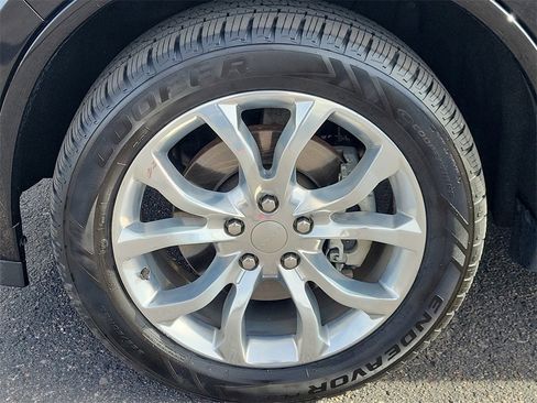 Used 2018 Dodge Durango Citadel w/ Premium Entertainment Group image 21