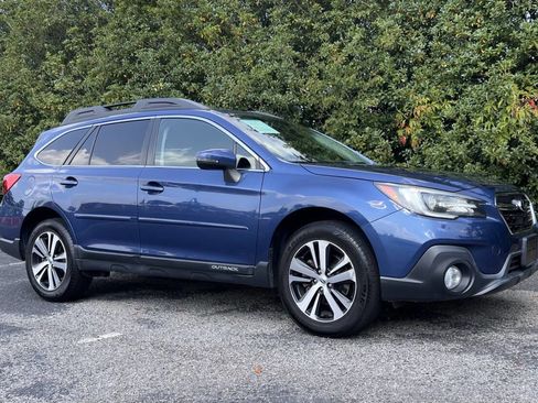 Used 2019 Subaru Outback 2.5i Limited image 10