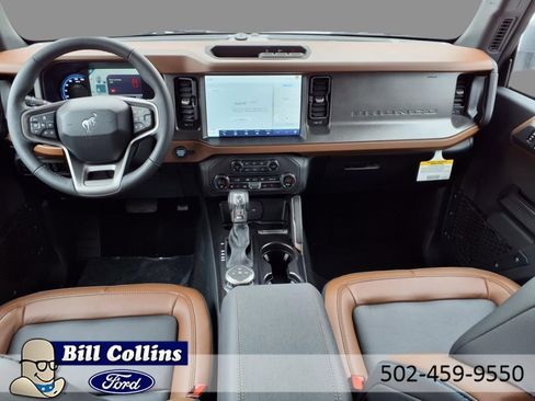 Used 2024 Ford Bronco Outer Banks image 13