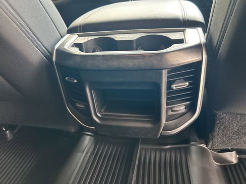 Used 2024 RAM 3500 Big Horn w/ Night Edition image 32