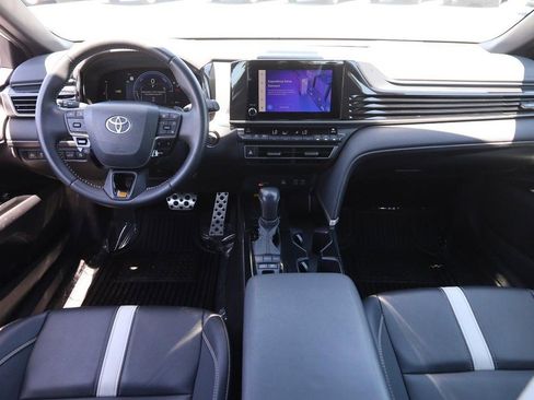 Used 2025 Toyota Camry SE FWD image 21