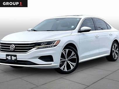 Used 2022 Volkswagen Passat 2.0T SE