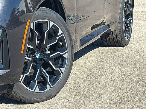 New 2026 BMW X3 xDrive30i w/ Premium Package AWD/4WD image 3