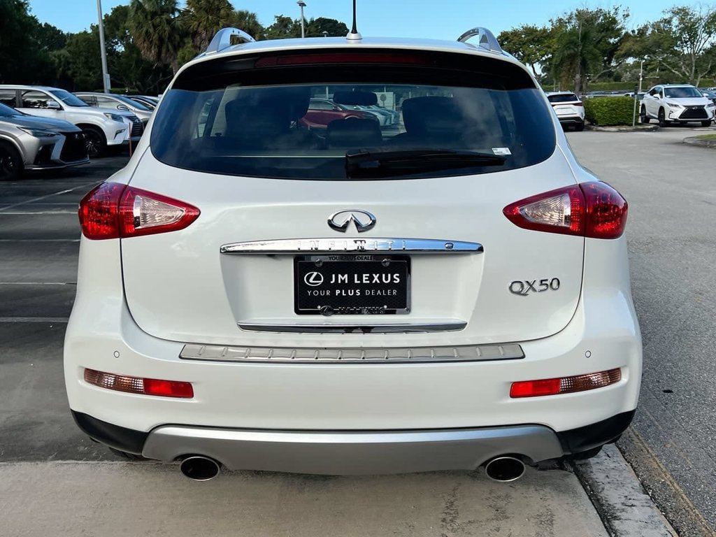 Used 2017 INFINITI QX50 2WD w/ Technology Package image 6