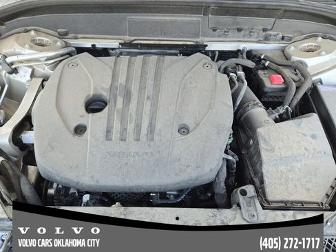 Used 2024 Volvo XC60 B5 Plus image 30
