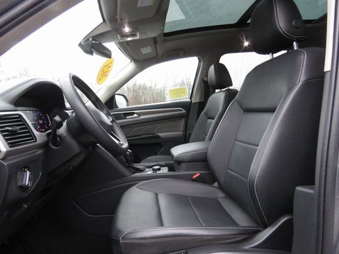 Used 2021 Volkswagen Atlas SEL image 10