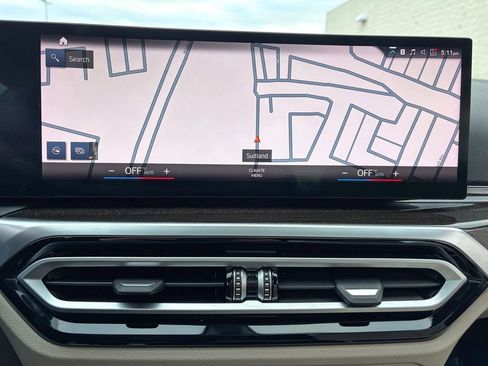 Certified 2023 BMW 330i xDrive Sedan w/ Premium Package image 22