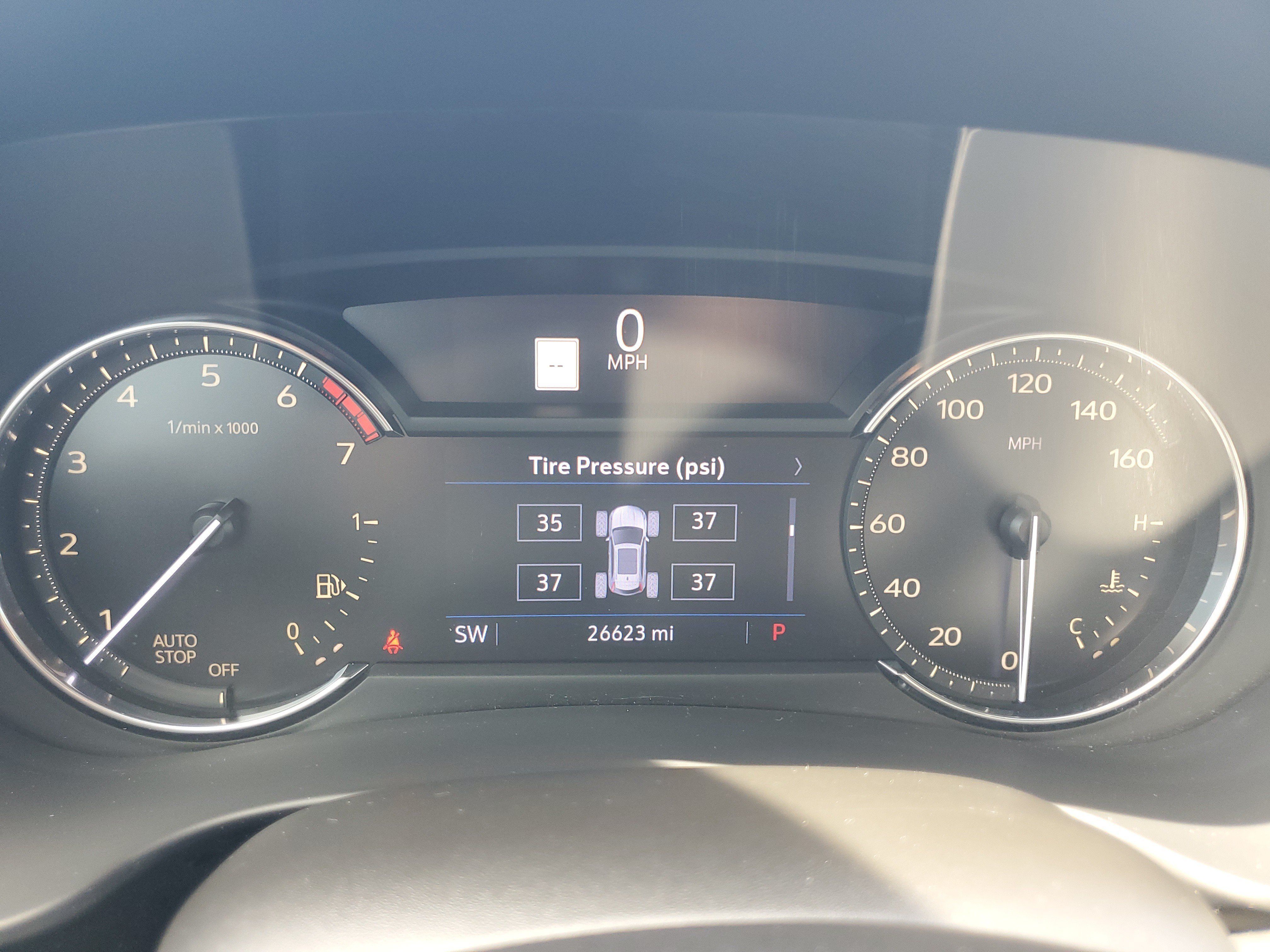 Used 2019 Cadillac XT4 Premium Luxury w/ Driver Awareness Package FWD image 26