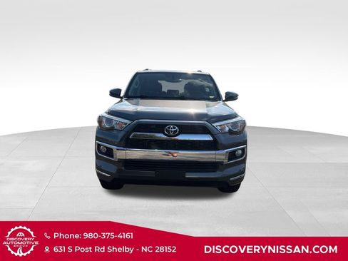 Used 2018 Toyota 4Runner Limited AWD/4WD image 2