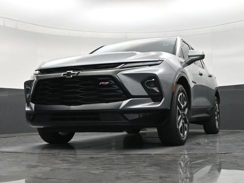 Used 2023 Chevrolet Blazer RS w/ Enhanced Convenience Package FWD image 27