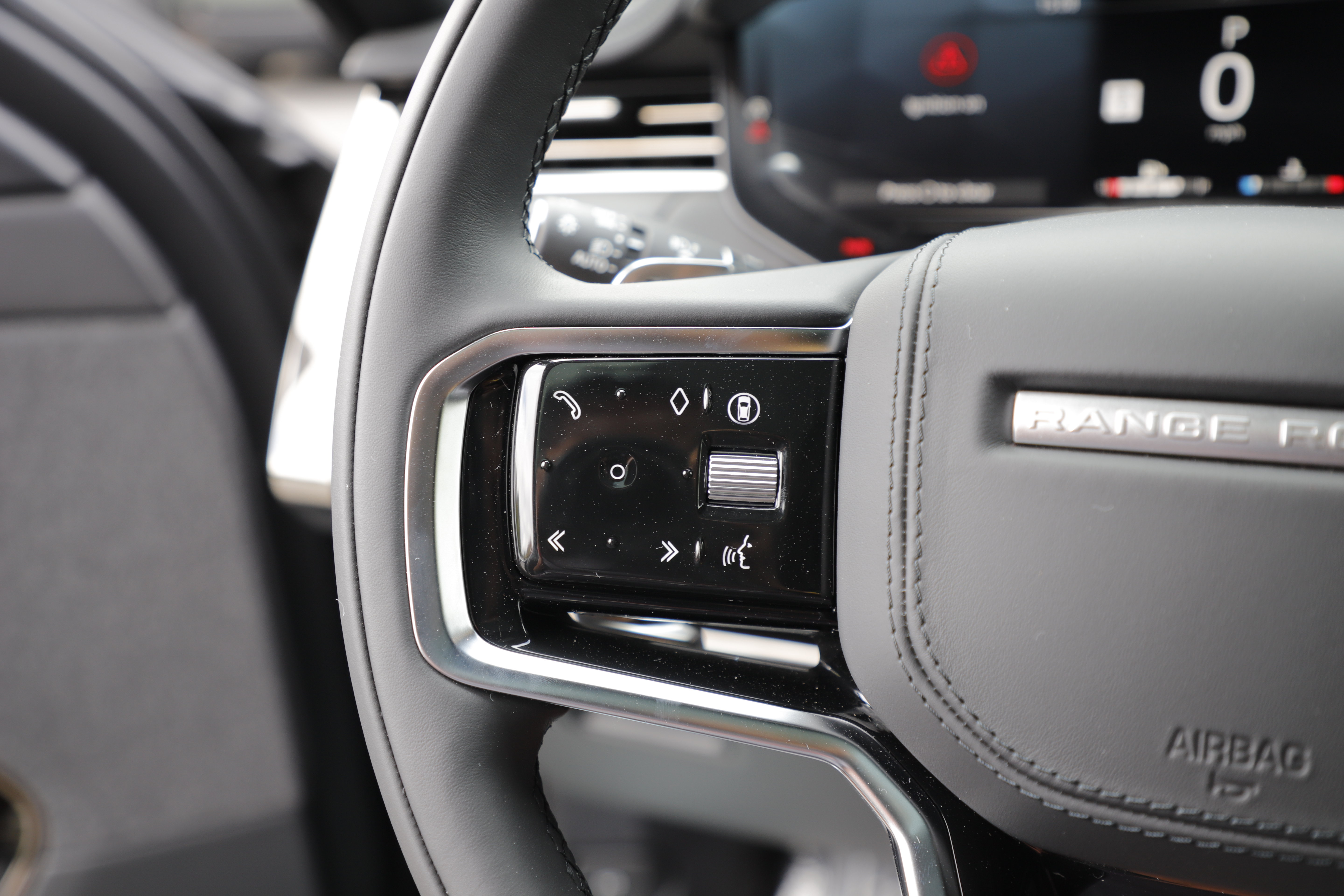 New 2026 Land Rover Range Rover Sport SE AWD/4WD image 25