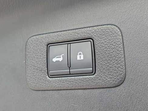 Certified 2024 Nissan Armada Platinum w/ Cargo Package RWD image 8