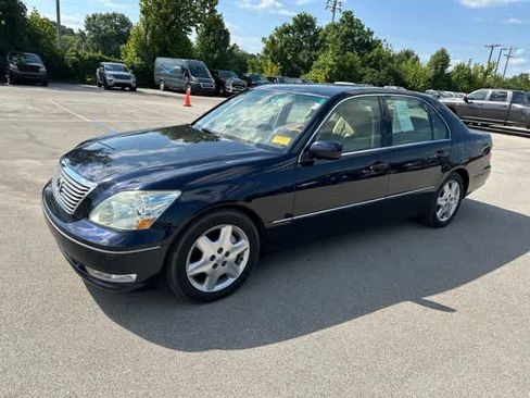Used 2004 Lexus LS 430 w/ Premium Pkg RWD image 12