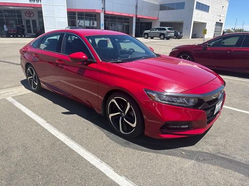 Used 2019 Honda Accord Sport image 7