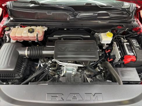 Used 2021 RAM 1500 Big Horn AWD/4WD image 8