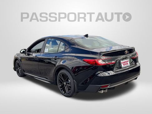 New 2026 Toyota Camry SE image 3