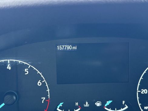 Used 2022 Ford Transit 250 Medium Roof AWD image 12