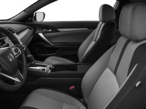 Used 2017 Honda Civic EX-T image 9