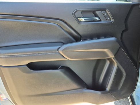 Used 2026 Chevrolet Colorado LT RWD image 10