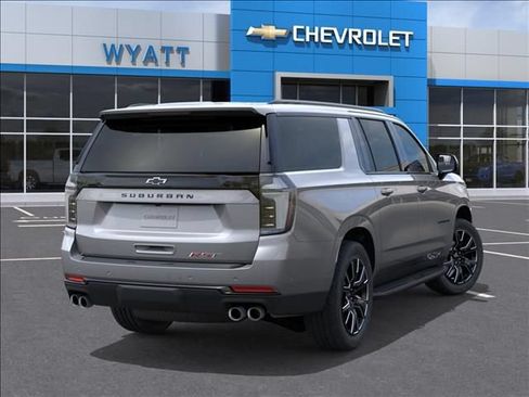 New 2026 Chevrolet Suburban RST w/ RST Capability Package AWD/4WD image 4