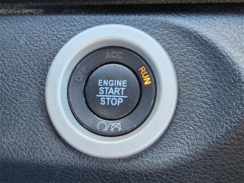 Used 2018 RAM 2500 Power Wagon w/ Leather & Luxury Group image 21