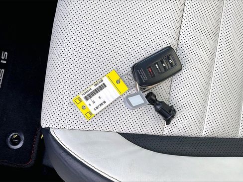 Used 2021 Lexus IS 350 F Sport w/ Accessory Package image 33