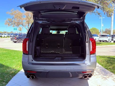 Used 2023 GMC Yukon Denali Ultimate image 34