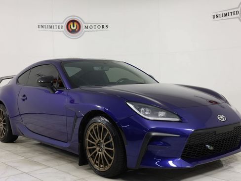 Used 2023 Toyota GR86 RWD image 34