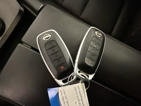 Used 2023 Nissan Rogue SV w/ SV Premium B Package AWD/4WD image 20