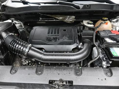 Used 2021 Chevrolet Blazer LT FWD image 32
