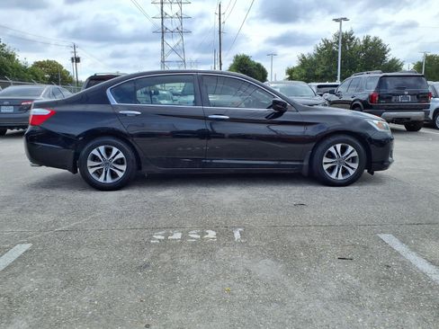Used 2015 Honda Accord LX image 26