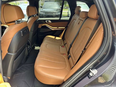 Used 2021 BMW X5 sDrive40i w/ Premium Package RWD image 14